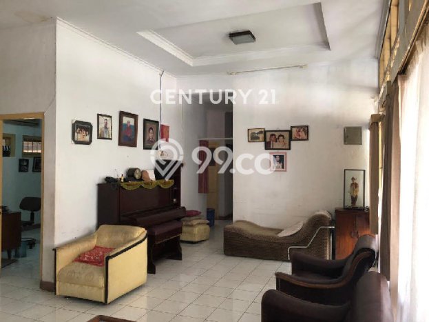 Rumah Elit Modern Tanpa Renovasi di Cipinang Jakarta Timur Rumah Elit Modern Tanpa Renovasi di Cipinang Jakarta Timur