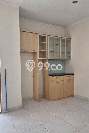 Siap Huni Rumah Mewah 5 Kamar di Cakung Dekat ke Mana Saja Siap Huni Rumah Mewah 5 Kamar di Cakung Dekat ke Mana Saja