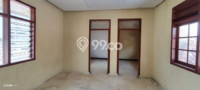 BEST PRICE! Rumah di Ciateul, Dekat Fasilitas, 5 KT, LT 160m² Bangunan 120m² BEST PRICE! Rumah di Ciateul, Dekat Fasilitas, 5 KT, LT 160m² Bangunan 120m²
