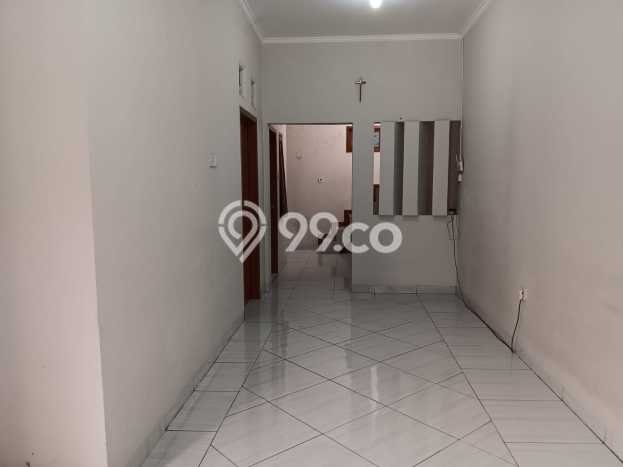 SPECIAL OFFER! Rumah di , 4 KT, Area Asri, Luas 97m2m² Bangunan 120m2m² SPECIAL OFFER! Rumah di , 4 KT, Area Asri, Luas 97m2m² Bangunan 120m2m²