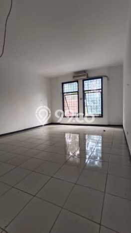 Ruko Dijual di Bandung LT 93m2 & LB 175m2 Lokasi Terbaik! Ruko Dijual di Bandung LT 93m2 & LB 175m2 Lokasi Terbaik!