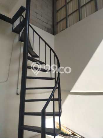 Sewa Rumah Harga Terjangkau di Taman Kopo Indah Bandung Punya 2 KT Sewa Rumah Harga Terjangkau di Taman Kopo Indah Bandung Punya 2 KT