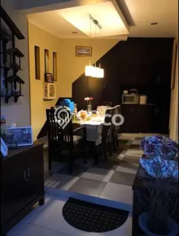 Hunian Mewah LB 170m2 Siap Huni Desain Elegan di Bintaro, Jakarta Selatan Hunian Mewah LB 170m2 Siap Huni Desain Elegan di Bintaro, Jakarta Selatan