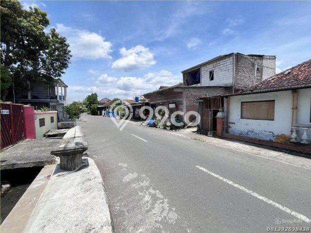Kavling Tanah Dijual di Umbulharjo, Yogyakarta, Luas 275m2 Area Strategis Kavling Tanah Dijual di Umbulharjo, Yogyakarta, Luas 275m2 Area Strategis