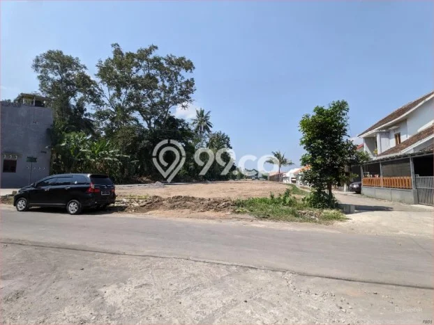 Tanah Dijual Area Strategis di Condong Catur Sleman 200m2 Tanah Dijual Area Strategis di Condong Catur Sleman 200m2
