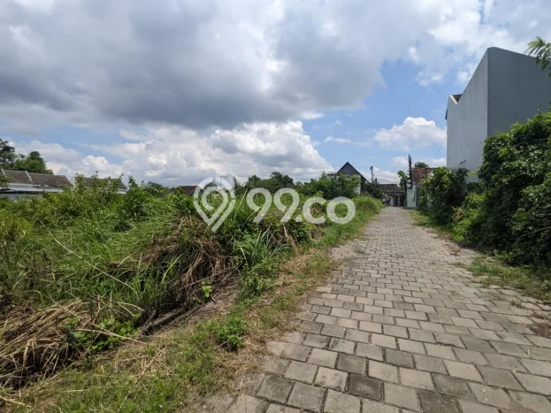 Kavling Tanah Dijual di Mlati, Sleman, Luas 345m2 Area Strategis Kavling Tanah Dijual di Mlati, Sleman, Luas 345m2 Area Strategis