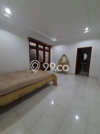 Jual Rumah Luas Megah Dengan View Cantik di Pondok Indah, Jakarta Selatan Jual Rumah Luas Megah Dengan View Cantik di Pondok Indah, Jakarta Selatan