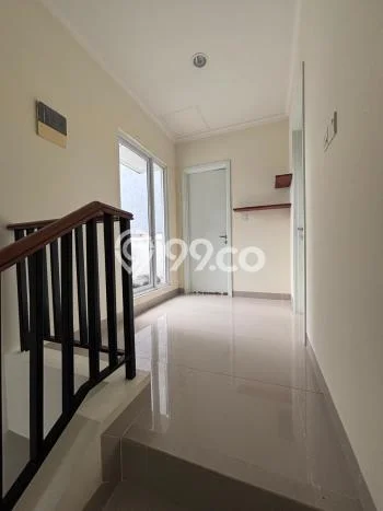 Rumah di Gading Serpong, Siap Huni, 2 KT, Akses Gading Serpong, Tangerang, Tangerang, Luas 216m2m² LB 78m2m² Rumah di Gading Serpong, Siap Huni, 2 KT, Akses Gading Serpong, Tangerang, Tangerang, Luas 216m2m² LB 78m2m²