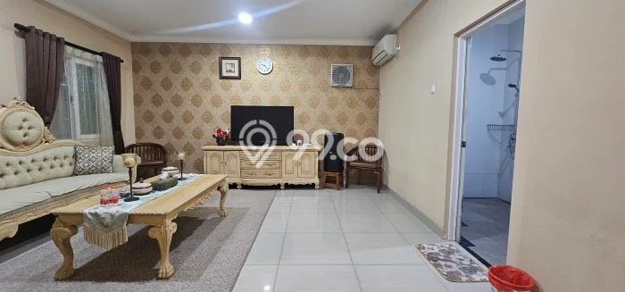 Rumah Mewah LB 350m2 Siap Huni Desain Elegan di Gading Serpong, Tangerang Rumah Mewah LB 350m2 Siap Huni Desain Elegan di Gading Serpong, Tangerang