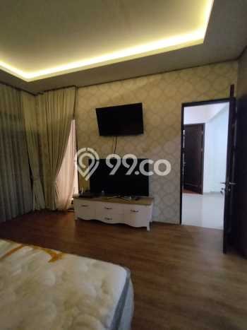Rumah Luxury Modern Siap Huni di BSD Tangerang Rumah Luxury Modern Siap Huni di BSD Tangerang