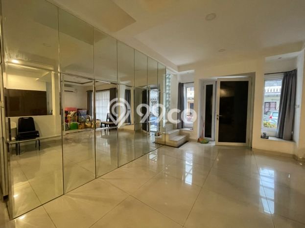 Rumah kawasan Lippo Karawaci, Dekat Fasilitas, 4 KT, LT 150m² Bangunan 240m² Rumah kawasan Lippo Karawaci, Dekat Fasilitas, 4 KT, LT 150m² Bangunan 240m²