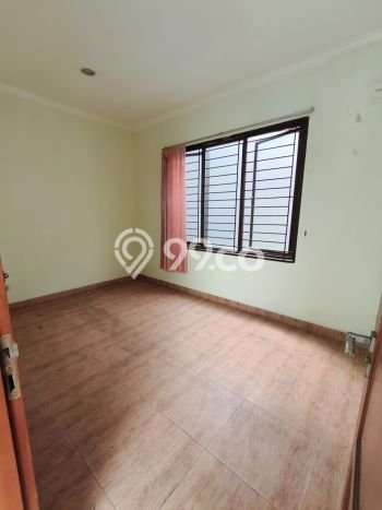 Rumah Elit LB 288m2 Siap Huni Desain Elegan di Gading Serpong Serenade Lake, Tangerang Rumah Elit LB 288m2 Siap Huni Desain Elegan di Gading Serpong Serenade Lake, Tangerang