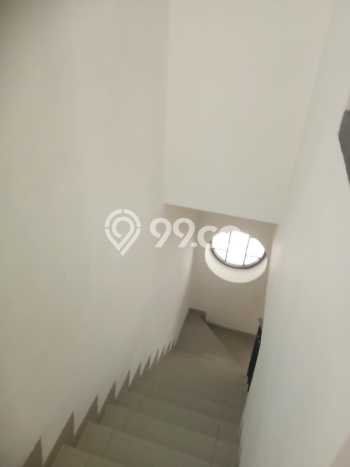Rumah sewa siap pakai 2 KT di Green Lake City, Jakarta Barat Rumah sewa siap pakai 2 KT di Green Lake City, Jakarta Barat