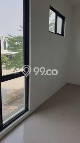 Disewakan! Rumah 2 Kamar Tidur &
2 Kamar Mandi di Semanan, Jakarta Barat Disewakan! Rumah 2 Kamar Tidur &
2 Kamar Mandi di Semanan, Jakarta Barat