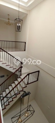 Rumah Luxury Modern Tanpa Renovasi di Jatibening Bekasi Rumah Luxury Modern Tanpa Renovasi di Jatibening Bekasi