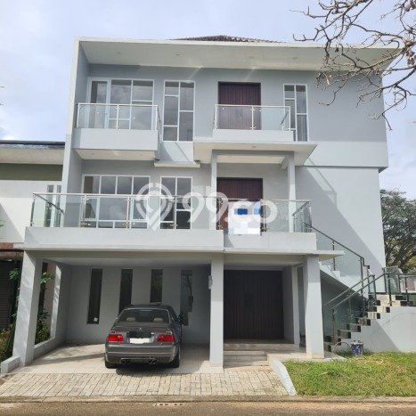 For Sale! Luxury House LT 165m2 Desain Elegan di BSD The Icon For Sale! Luxury House LT 165m2 Desain Elegan di BSD The Icon