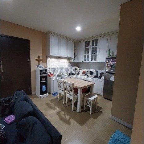 For Sale Hunian Rumah Terawat 3 KT di BSD Nusaloka, Tangerang For Sale Hunian Rumah Terawat 3 KT di BSD Nusaloka, Tangerang