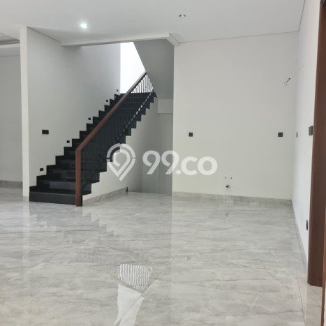 For Sale! Luxury House LT 221m2 Desain Elegan di BSD The Icon For Sale! Luxury House LT 221m2 Desain Elegan di BSD The Icon
