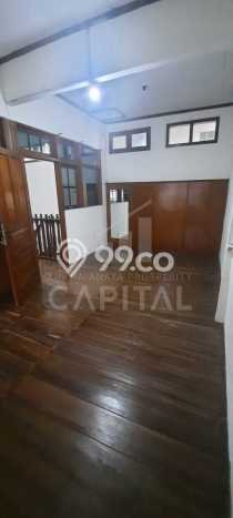 Dijual Cepat Rumah Bagus Siap Huni LB 160m2 di Antapani, Bandung Dijual Cepat Rumah Bagus Siap Huni LB 160m2 di Antapani, Bandung