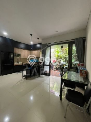 Rumah Luxury Modern Siap Huni di Taman Holis Indah Bandung Rumah Luxury Modern Siap Huni di Taman Holis Indah Bandung