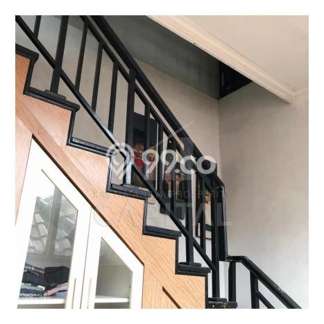 Siap Huni Rumah Mewah 5 Kamar di Antapani Dekat ke Mana Saja Siap Huni Rumah Mewah 5 Kamar di Antapani Dekat ke Mana Saja