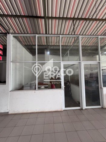 Disewakan Gudang di Kawasan Ramai Narogong Luas 300m2 Disewakan Gudang di Kawasan Ramai Narogong Luas 300m2