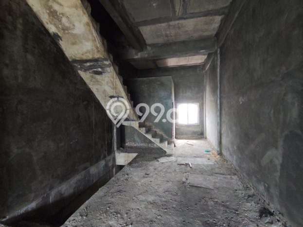 Area Ramai! Ruko Dijual di Percut Sei Tuan untuk Bisnis Luas Bangunan 180m2 Area Ramai! Ruko Dijual di Percut Sei Tuan untuk Bisnis Luas Bangunan 180m2