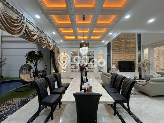 Rumah Mewah Dijual LT 480m2 di Medan Polonia, Medan Rumah Mewah Dijual LT 480m2 di Medan Polonia, Medan