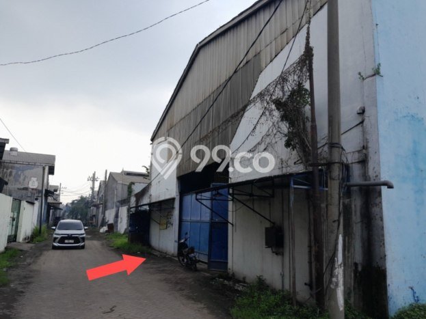 LOKASI PREMIUM! Gudang di Rungkut, Luas 350m2m², Mainroad, Kawasan Komersial LOKASI PREMIUM! Gudang di Rungkut, Luas 350m2m², Mainroad, Kawasan Komersial