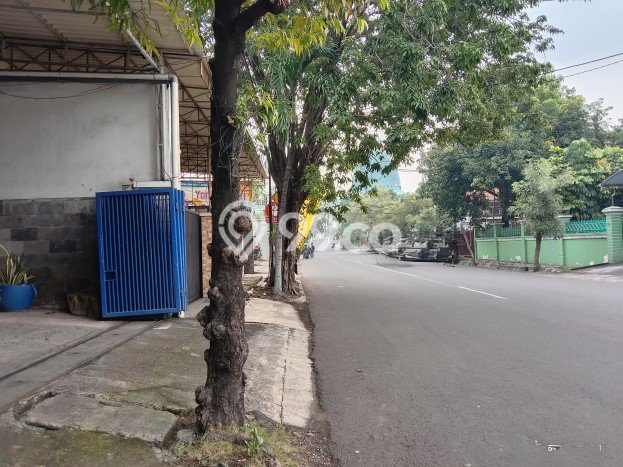 PROSPEK BAGUS! Ruko Kawasan Gayungan, Luas 460m2m², Area Komersial PROSPEK BAGUS! Ruko Kawasan Gayungan, Luas 460m2m², Area Komersial