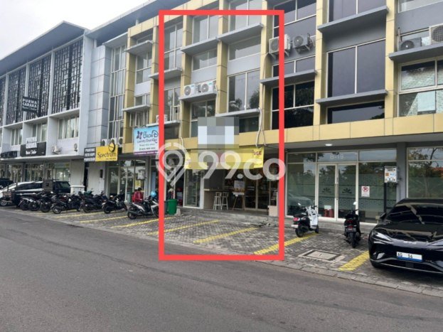 LOKASI STRATEGIS! Ruko Kawasan Pakuwon Indah, Luas 70m2m², Kawasan Bisnis LOKASI STRATEGIS! Ruko Kawasan Pakuwon Indah, Luas 70m2m², Kawasan Bisnis