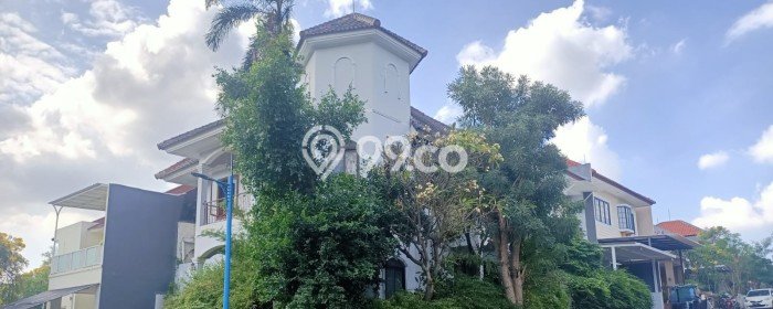 Dijual Rumah Premium dengan Fasilitas Sekitar Komplit di Sambikerep, Surabaya Dijual Rumah Premium dengan Fasilitas Sekitar Komplit di Sambikerep, Surabaya