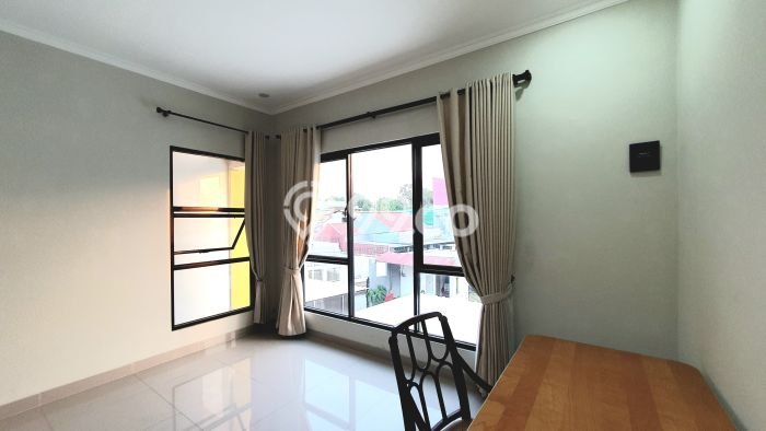 Rumah Modern 3 KT di Jatiwarna Bekasi Semi Furnished Rumah Modern 3 KT di Jatiwarna Bekasi Semi Furnished