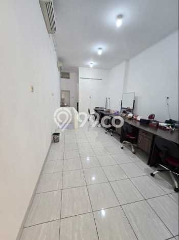 FOR SALE! Ruko di Semarang Tengah Semarang, LT 83m2, LB 130m2 FOR SALE! Ruko di Semarang Tengah Semarang, LT 83m2, LB 130m2