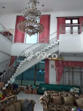 Dijual Rumah Premium dengan Fasilitas Sekitar Komplit di Gajah Mungkur, Semarang Dijual Rumah Premium dengan Fasilitas Sekitar Komplit di Gajah Mungkur, Semarang