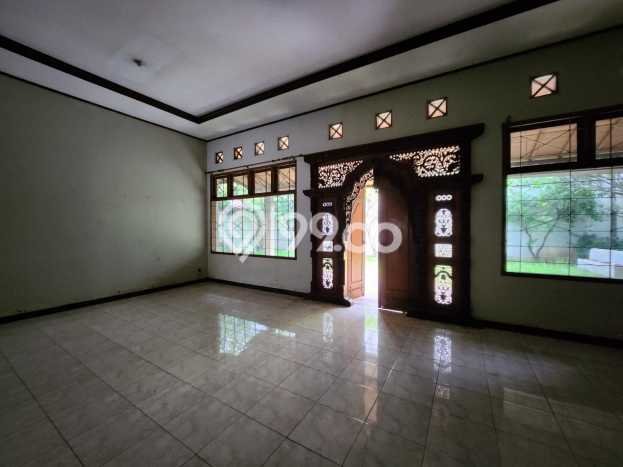 For Sale Rumah Mewah Exclusive di Gajah Mungkur, Semarang For Sale Rumah Mewah Exclusive di Gajah Mungkur, Semarang