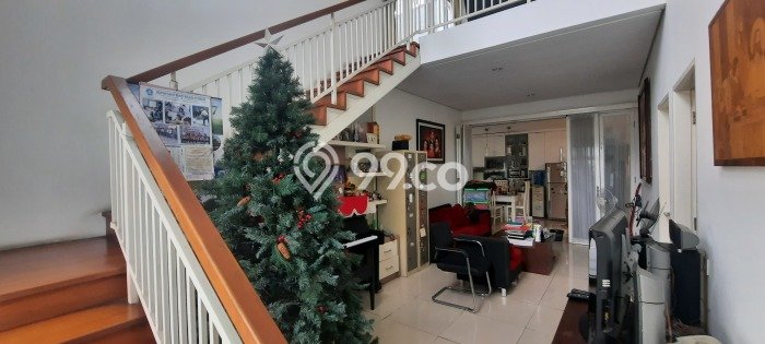 Siap Huni Rumah Mewah 4 Kamar di Semarang Barat Dekat ke Mana Pun Siap Huni Rumah Mewah 4 Kamar di Semarang Barat Dekat ke Mana Pun