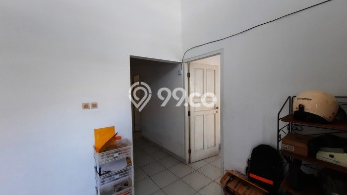 Hunian Cantik Modern Lb 135m2 di Semarang Selatan, Semarang Hunian Cantik Modern Lb 135m2 di Semarang Selatan, Semarang