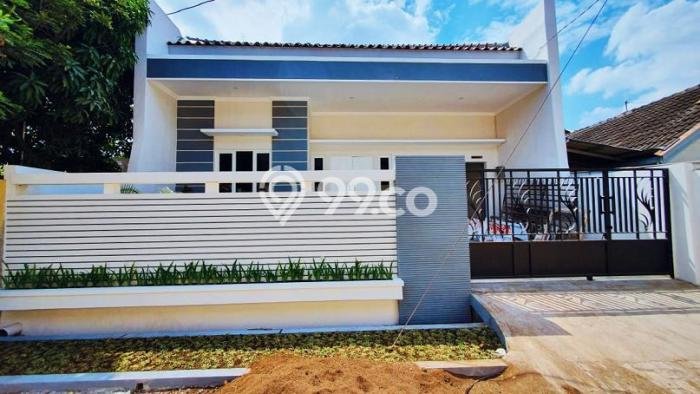 Jual Rumah Favorit Siap Huni LB 205m2 di Semarang Barat, Semarang Jual Rumah Favorit Siap Huni LB 205m2 di Semarang Barat, Semarang