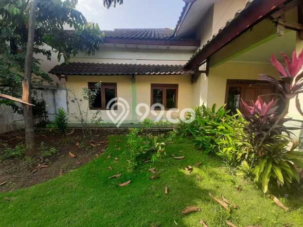 Dijual Rumah Premium dengan Fasilitas Sekitar Komplit di Banyumanik, Semarang Dijual Rumah Premium dengan Fasilitas Sekitar Komplit di Banyumanik, Semarang