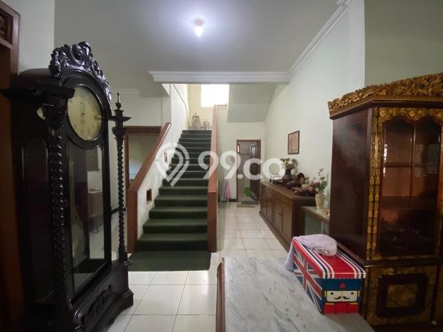 Dijual Rumah Premium dengan Fasilitas Sekitar Komplit di Banyumanik, Semarang Dijual Rumah Premium dengan Fasilitas Sekitar Komplit di Banyumanik, Semarang