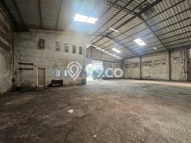 Lokasi Strategis! Dijual Gudang Bisnis di Semarang Timur, Semarang Kondisi Baik Lokasi Strategis! Dijual Gudang Bisnis di Semarang Timur, Semarang Kondisi Baik