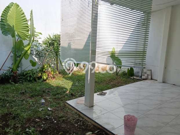 Dijual Cepat Rumah Favorit Siap Huni LB 180m2 di Mijen, Semarang Dijual Cepat Rumah Favorit Siap Huni LB 180m2 di Mijen, Semarang