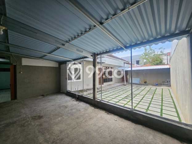 Lokasi strategis! Rumah siap pakai dikontrakkan di Semarang Barat LB 210m2 Lokasi strategis! Rumah siap pakai dikontrakkan di Semarang Barat LB 210m2