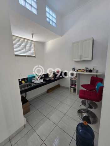 FOR SALE! Ruko di Semarang Tengah Semarang, LT 83m2, LB 130m2 FOR SALE! Ruko di Semarang Tengah Semarang, LT 83m2, LB 130m2