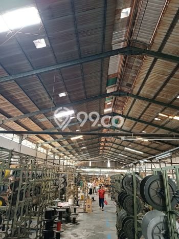 Unit Gudang Disewakan di Daan Mogot di Area Ramai & Strategis Unit Gudang Disewakan di Daan Mogot di Area Ramai & Strategis