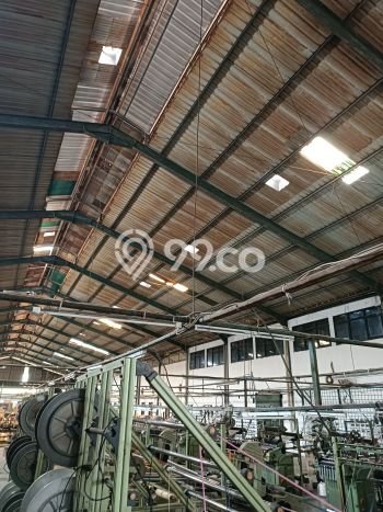 Unit Gudang Disewakan di Daan Mogot di Area Ramai & Strategis Unit Gudang Disewakan di Daan Mogot di Area Ramai & Strategis