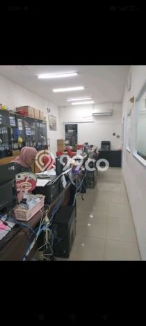Unit Gudang Dijual di Jakarta Barat LT 120m2 & LB 270m2 Unit Gudang Dijual di Jakarta Barat LT 120m2 & LB 270m2