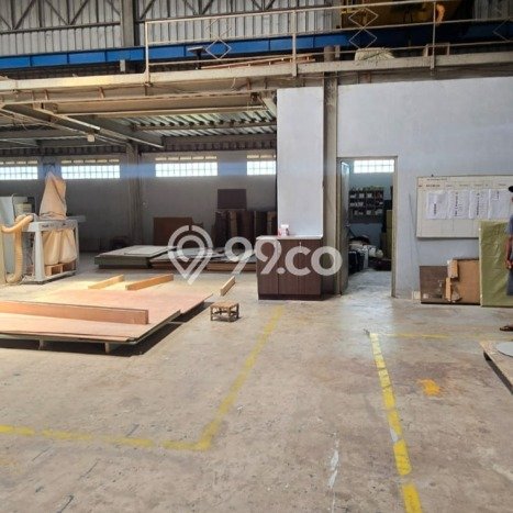 Gudang Dijual di Tangerang LT 1100m2 & LB 760m2 Lokasi Terbaik! Gudang Dijual di Tangerang LT 1100m2 & LB 760m2 Lokasi Terbaik!