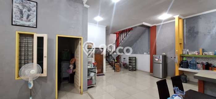 Hunian Cantik Modern Lb 120m2 di Cengkareng, Jakarta Barat Hunian Cantik Modern Lb 120m2 di Cengkareng, Jakarta Barat